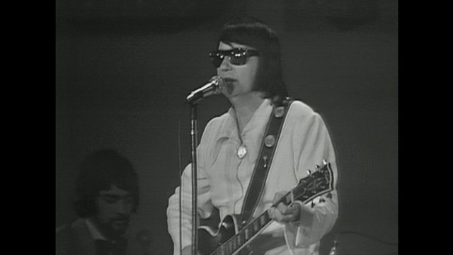 Crying (Live From Australia, 1972)