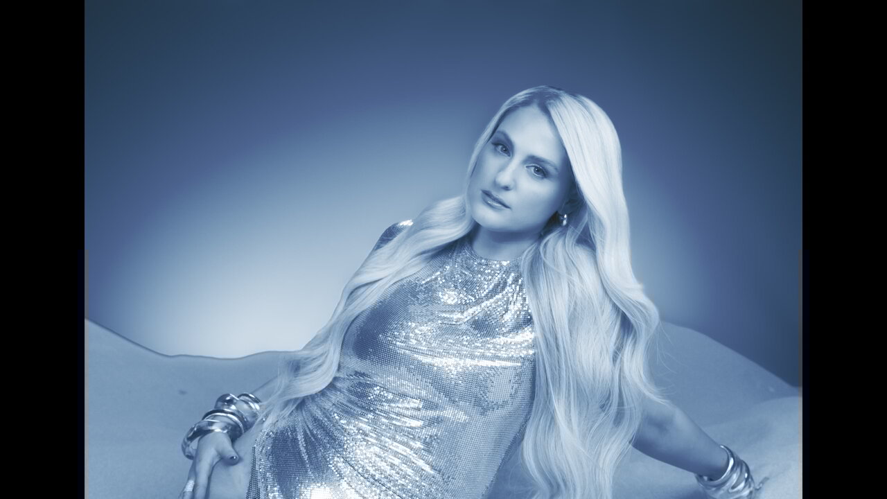 Love On Hold (feat. T-Pain) (Official Visualizer)
