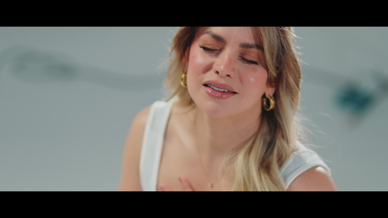 Dos Extraños (Video Oficial)