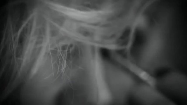 Algo De Ti (Closed-Captioned)