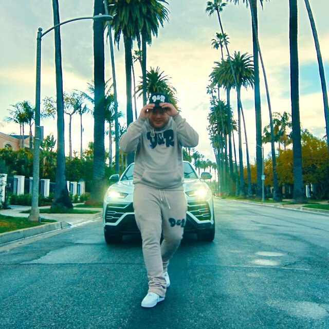 HOLLYWOOD