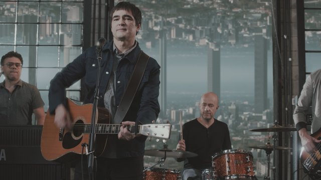 Algo Parecido (Clipe Oficial)