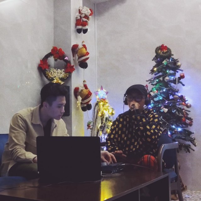 NÓI ĐI EM CẦN GÌ (Christmas Version)
