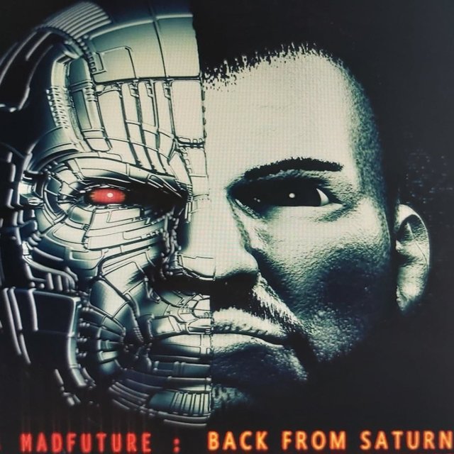 Madsin's Madfuture: Back from Saturn