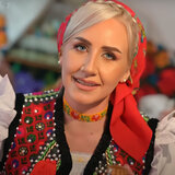 Ce Fățarnică Ești Lume