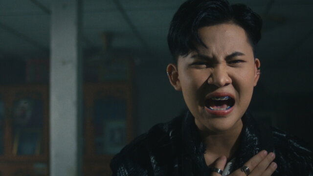 บ้าบ่พอปัว