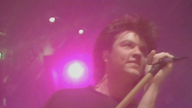 I'm Gonna Tear Your Playhouse Down (Top of the Pops 11/10/1984)