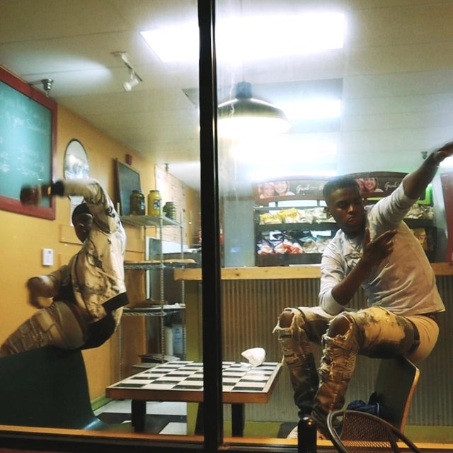 Back 2 Back (feat. Lil Scoonie)