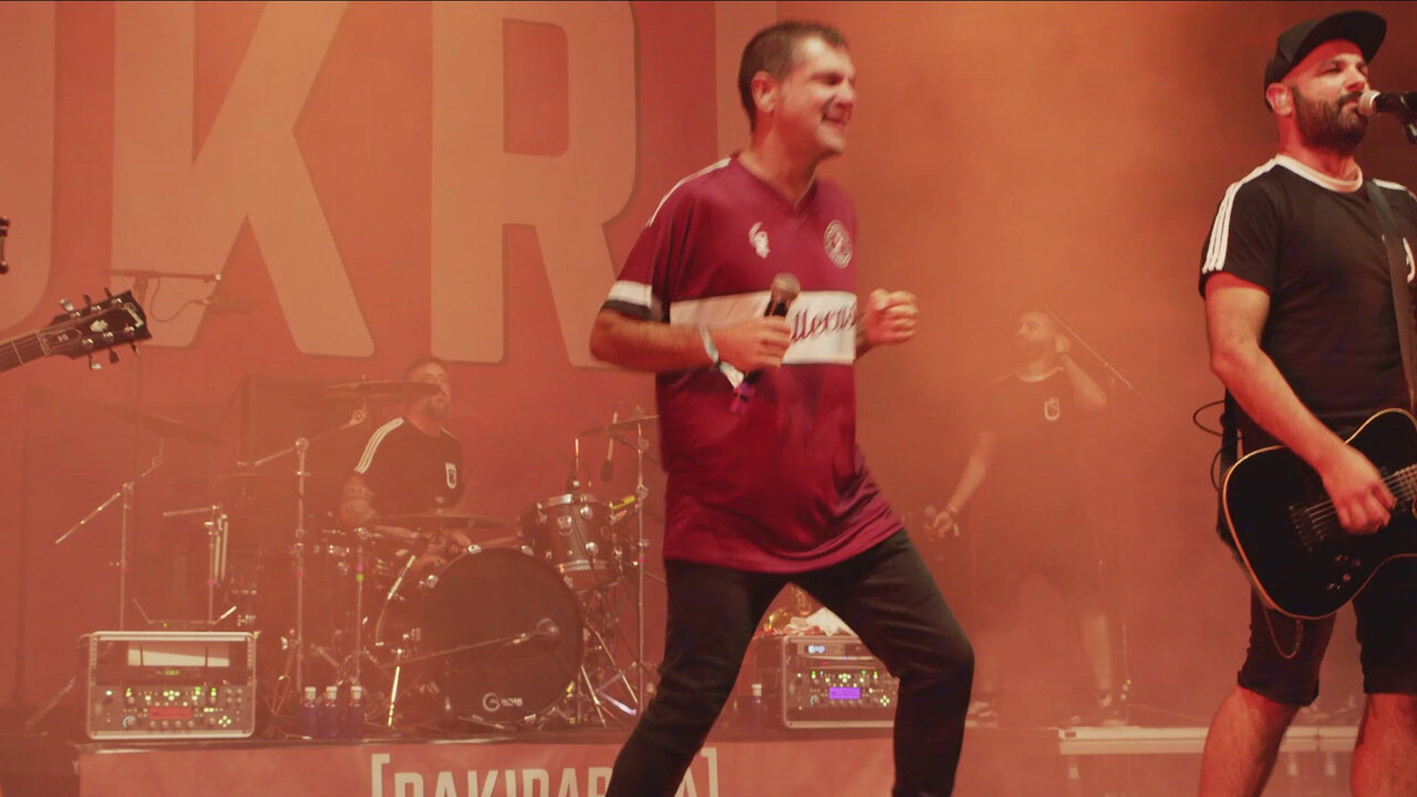 DAKIDARRÍA feat. BOIKOT - A Vida Pirata (en directo)