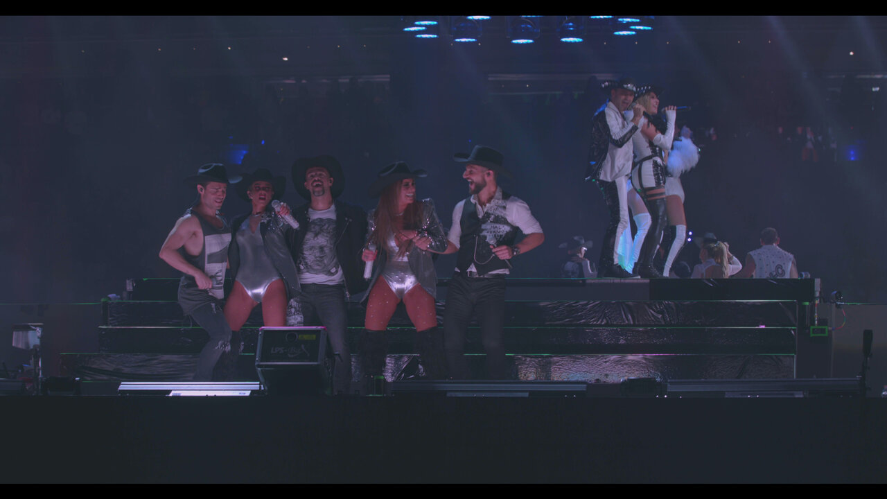 Pónganse Botas, Quítense Tenis (feat. Magneto, Mercurio, JNS, Calo, The Sacados & Litzy) (En Vivo - 90's Pop Tour, Vol. 3)
