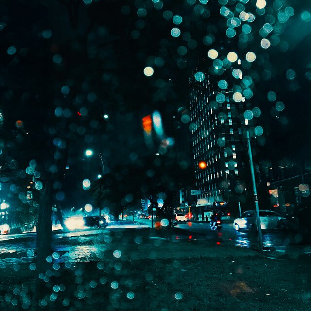 Regen auf Beton