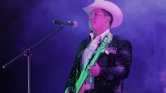 Intro (En Vivo)