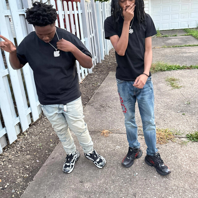 Get In With Me (feat. Carti Dolo)