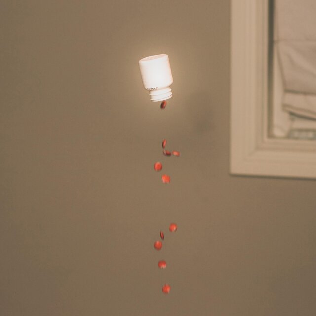placebo (feat. Mvnu)