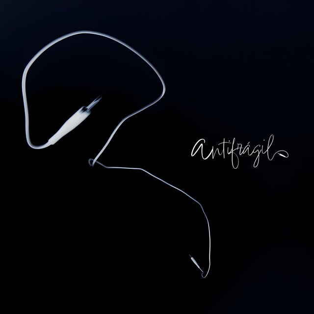 Cover art for album Antifrágil (Remastered 2023) by Antifrágil