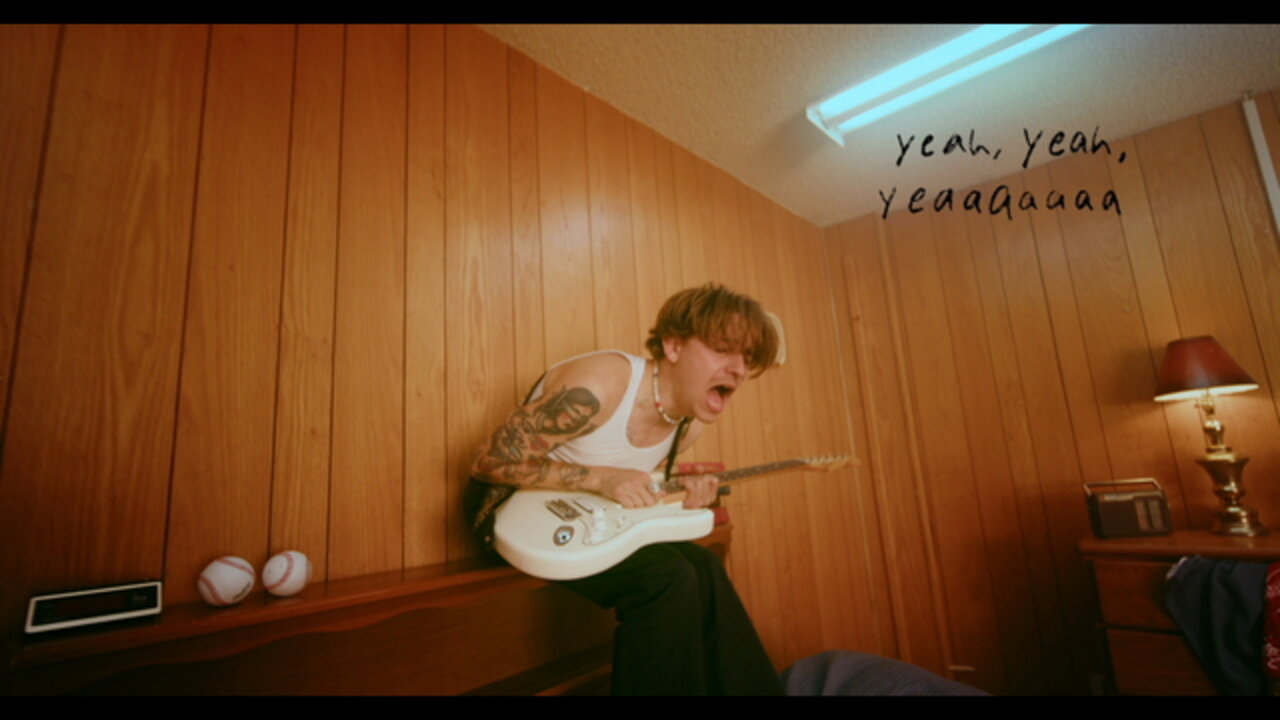 chuck taylors (Lyric Video)