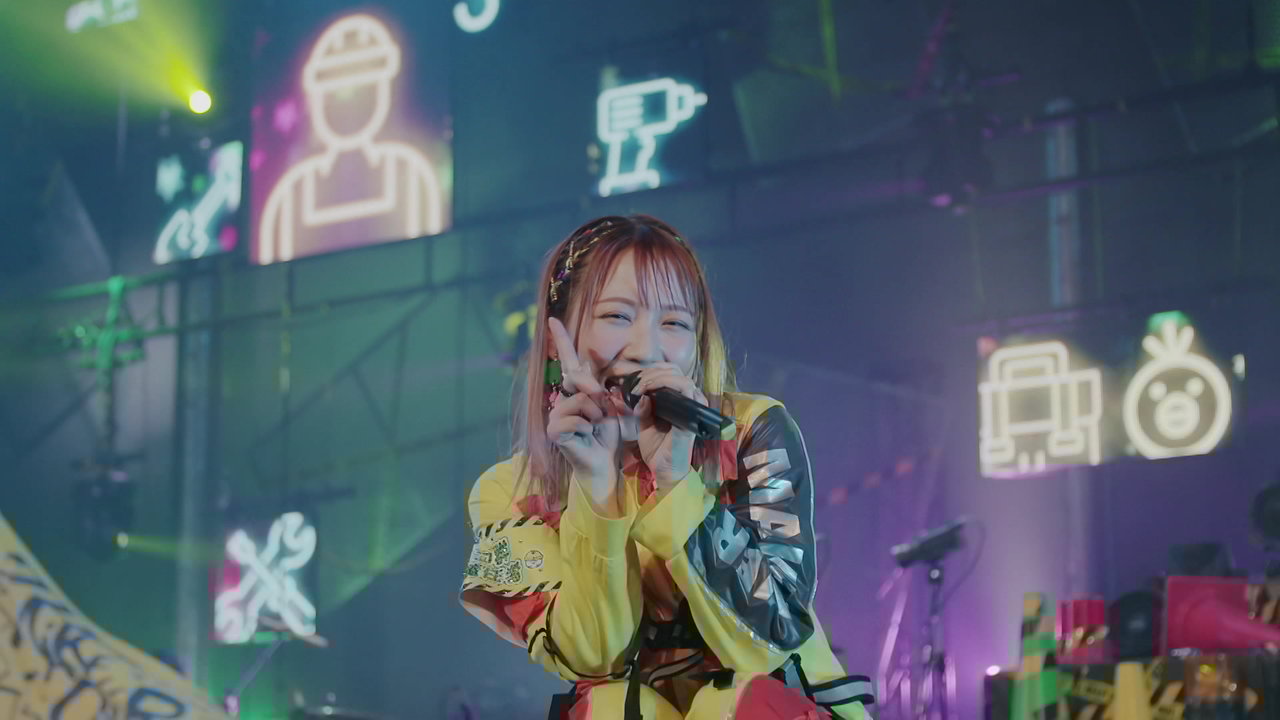 Super Dearly (Shiina Natsukawa 2nd Live Tour 2022 MAKEOVER Live at Nakano Sunplaza)