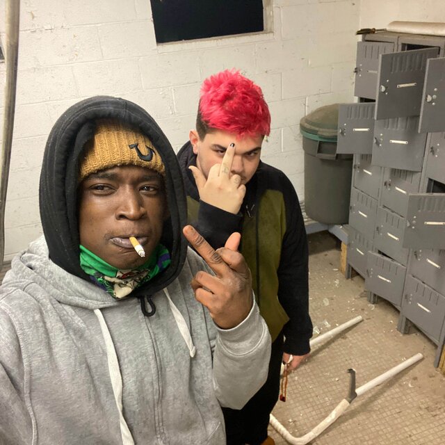 Shadow and Chuckie 610