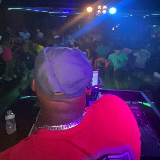 # CONEXÃO DOS DJS 001