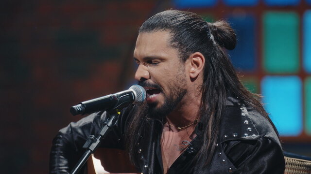 Falta de Caráter (Ao Vivo em Feeling Studios - Goiânia/GO, 2025)