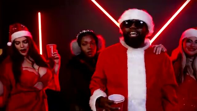 Naughty Or Nice (feat. Komo Beatz) (feat. Komo Beatz )