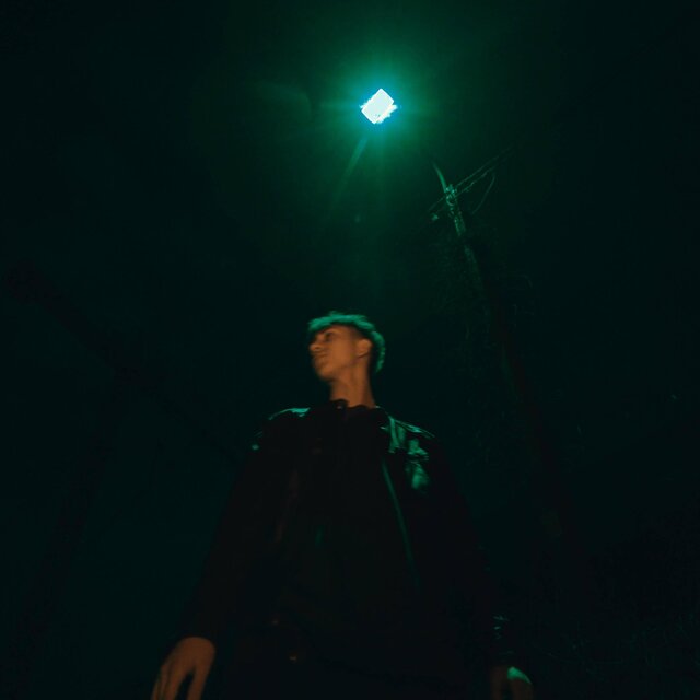 Zejdź z tonu (feat. Kuszy)
