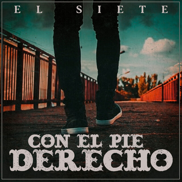 Con El Pie Derecho