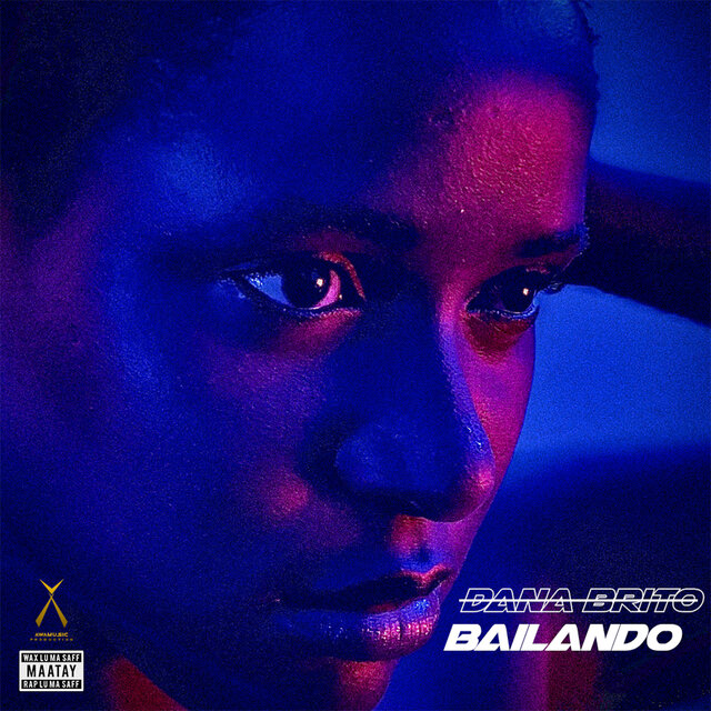 Bailando