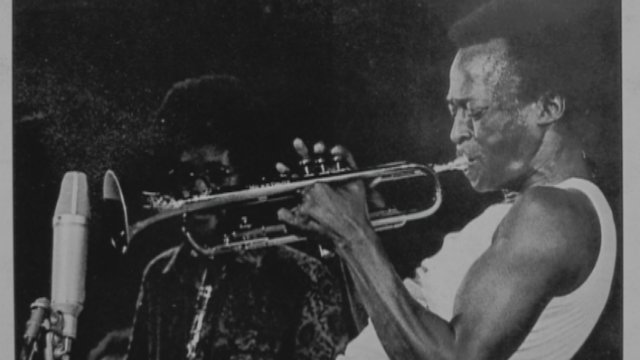 Tribute to Jack Johnson (from The Miles Davis Story)
