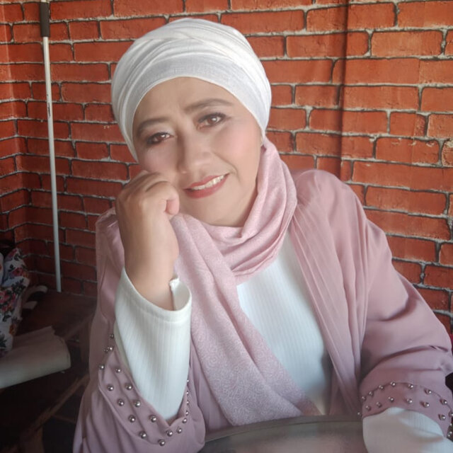 Tersenyumlah Adinda