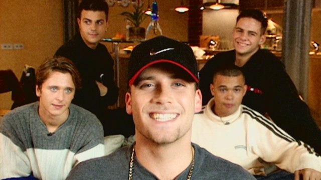 Intro (5ive Inside)