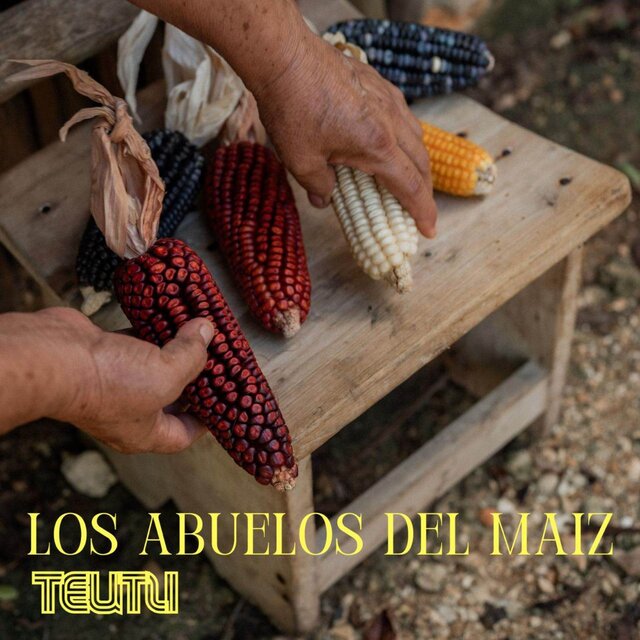 Los Abuelos del Maíz