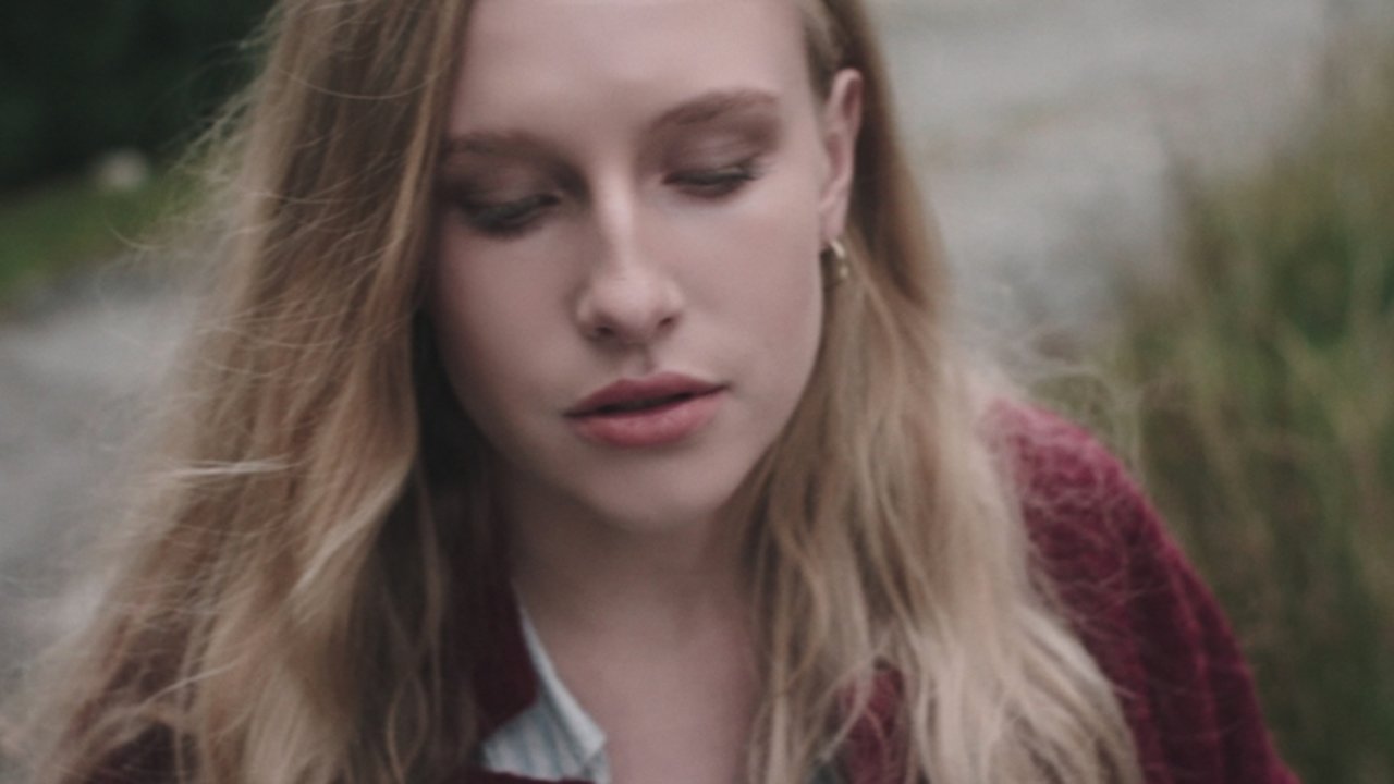 Bird (Official Video)