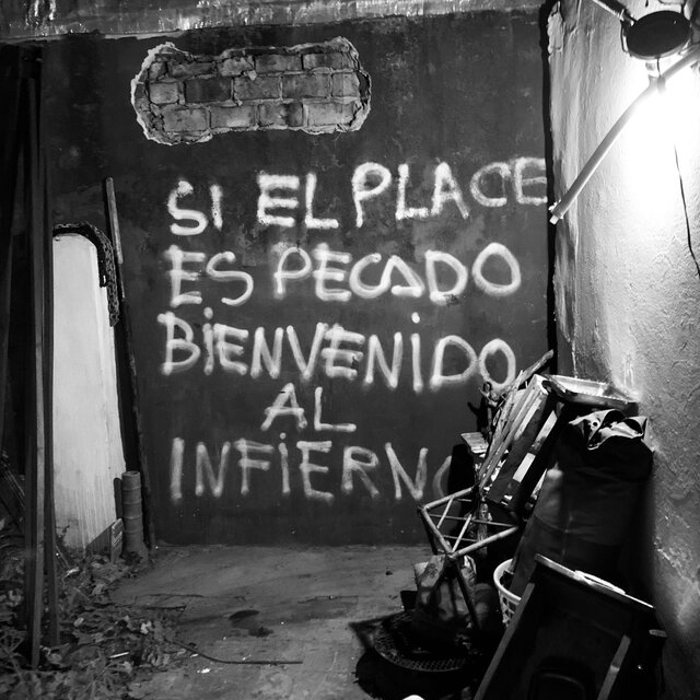 Telo Negro