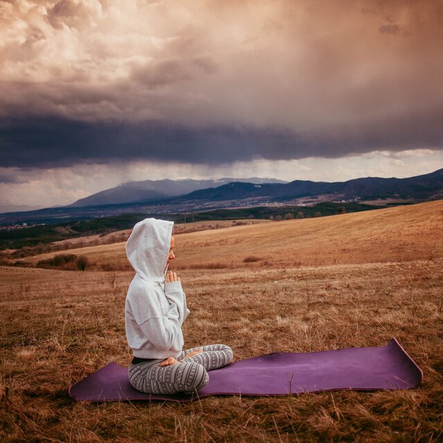 Peaceful Lofi Rhythms for Yoga Harmony