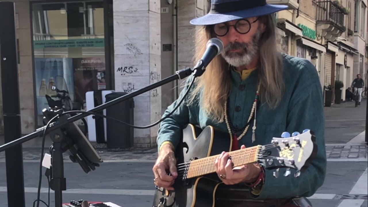 Shoot You Mama (Busking in Rimini, 15 Oct ‘24)