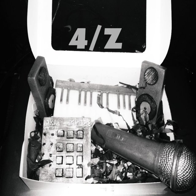 4/Z