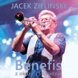 Przechodząc obok siebie