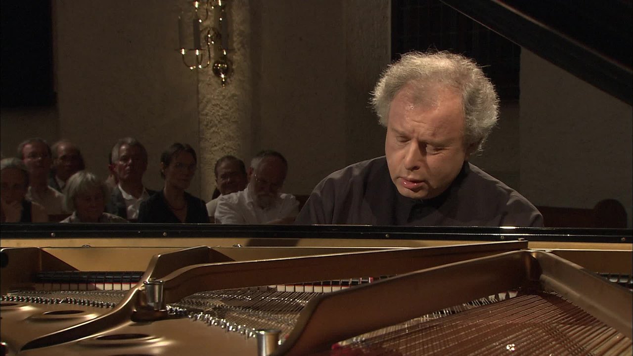 J.S. Bach: French Suite No. 3 in B Minor, BWV 814: V. Menuet I/II