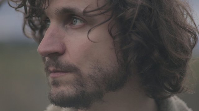 Oubliez-moi (Clip officiel)