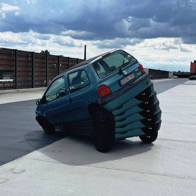 U-Turn