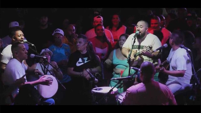 Mel na boca / Meiguice descarada