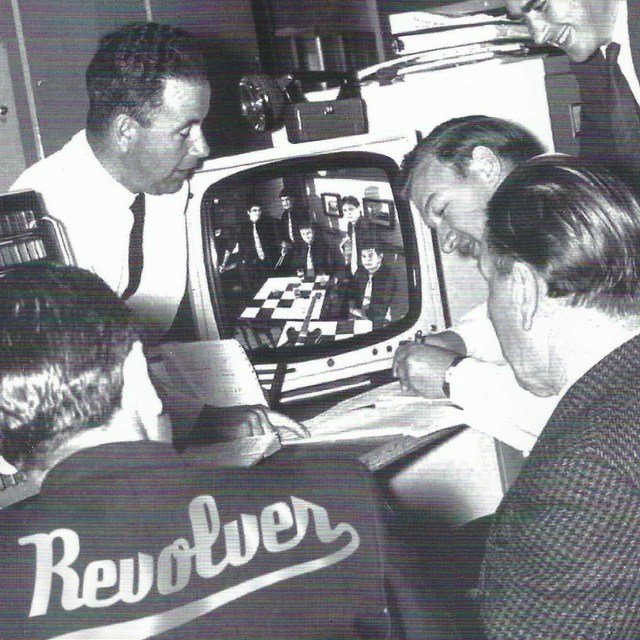 Revolver