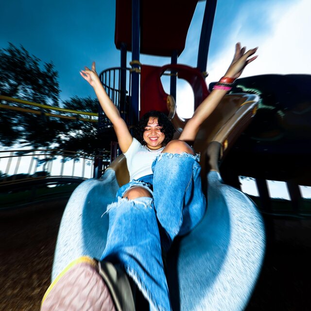 SLIDE