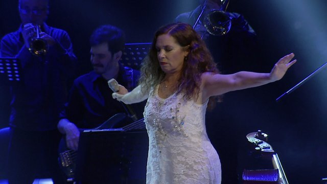 Sobrevivientes (En Vivo)