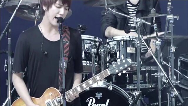 Rain of Blessing (Live-2011 Special Event -In My Head-@Yomiuri Land, Tokyo)