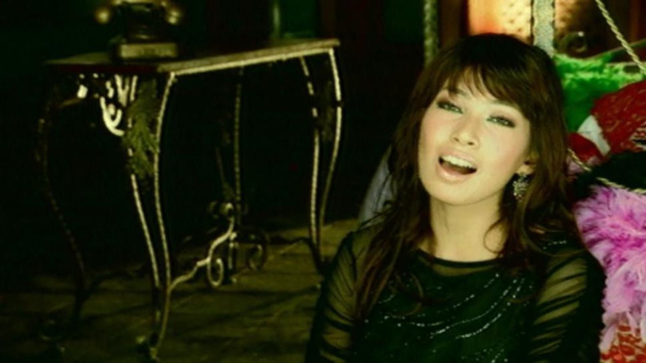 Bunga-Bunga Cinta (Music Video)