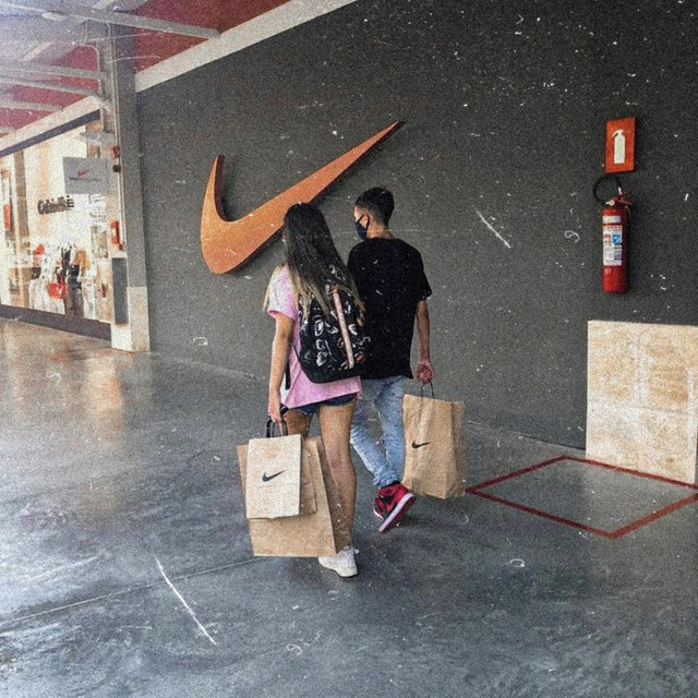Vestida de Nike