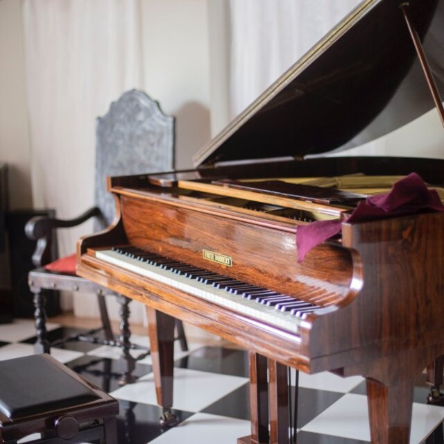 Peaceful Music with Piano (Relaxing Instrumental Music)