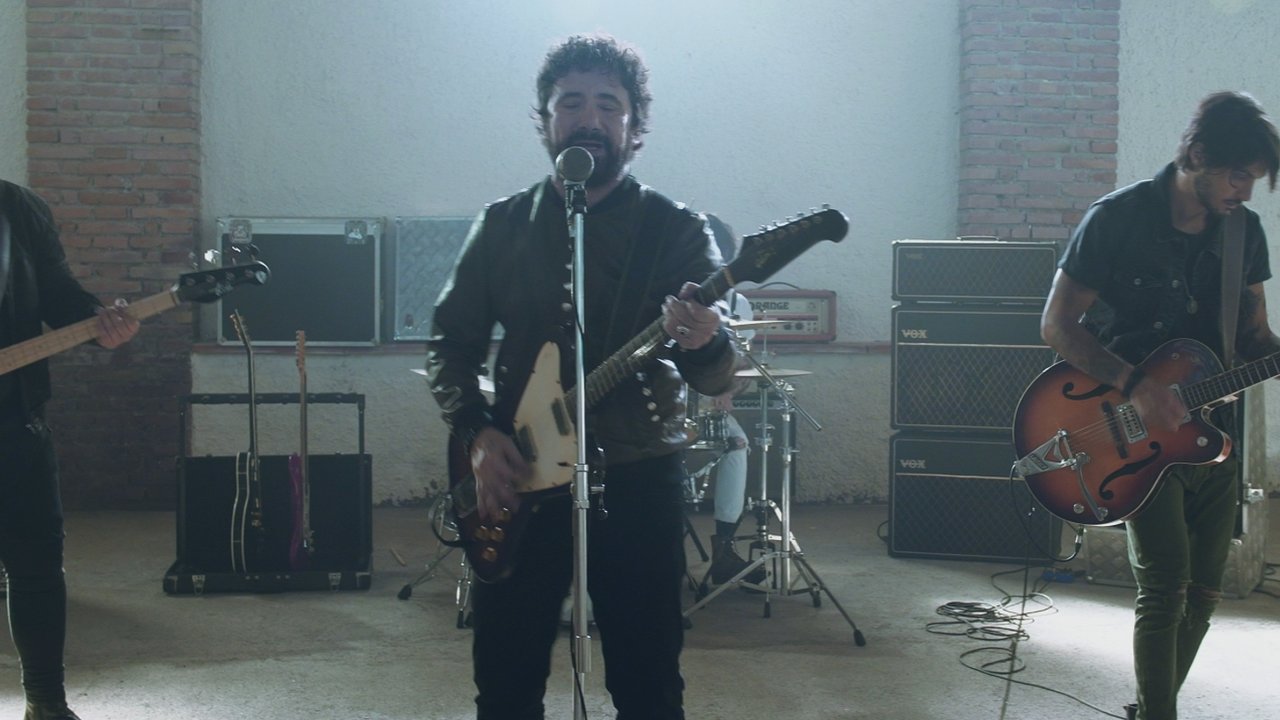 Dove tutto è a metà (Official Video)